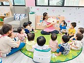 美國托兒費比房租貴