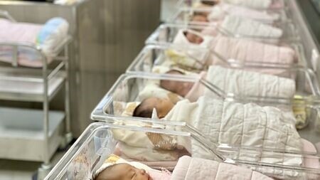 少子化影響深遠,13年後,台灣每年出生人數恐不及10萬,莫說人力短缺,生產活動難以進行,就連社會都難以正常運行。圖∕本報資料照片