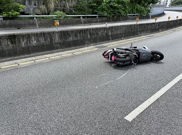 永和次系統祥和路段屬新北環快,但有部分路段有彎道,過往不少機車騎士常在此發生車禍。記者翁至成/翻攝