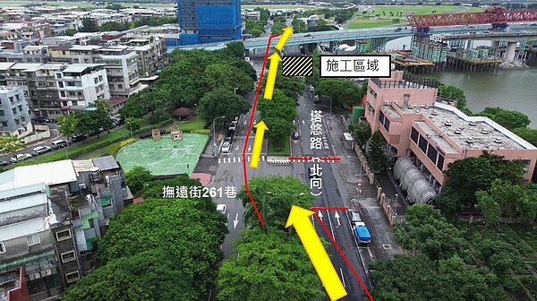 塔悠路南向車道調撥說明。圖/新工處