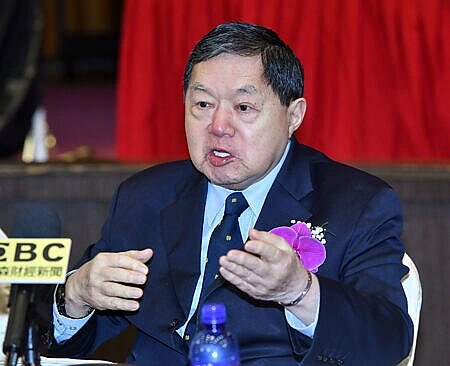 
董事長徐旭東剛於股東會喊出遠傳「走向國際化」全新策略，隨即與總經理井琪率高階主管十多人，親赴上海參加GSMA舉辦的「2024 MWC上海」，並與中國大陸三大電信高層會面，為遠傳擴大海外布局舖路。圖∕王德為
