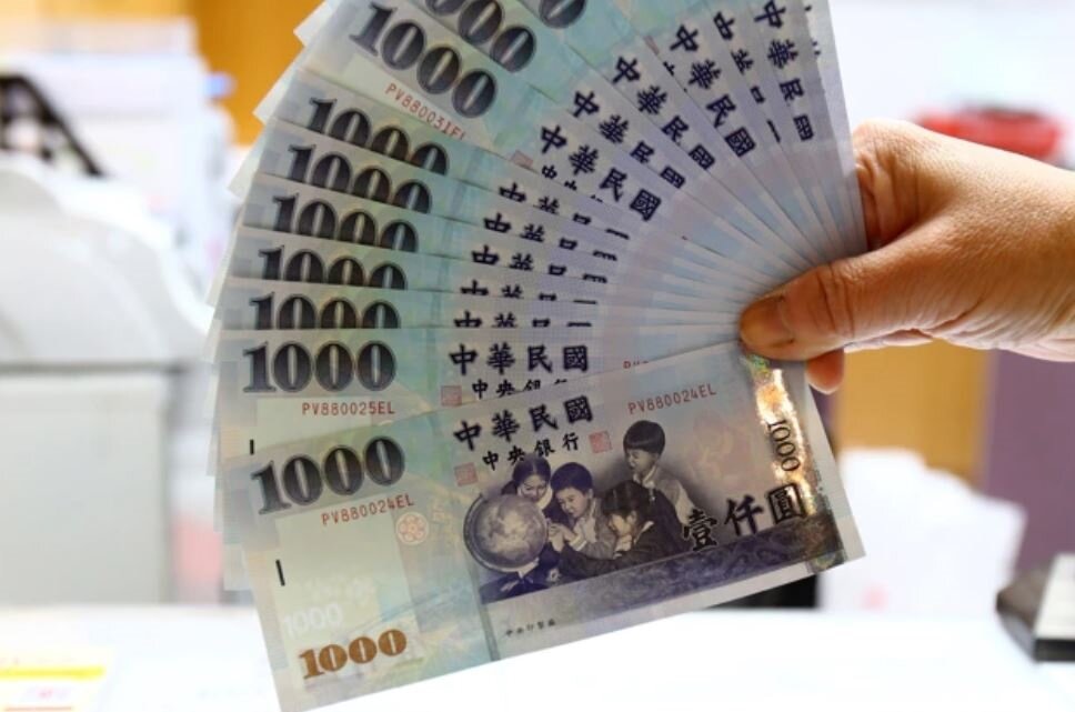財政部統計去年遺產稅核定情形，核定件數逾18.7萬件，當中高達94%為免稅案件。 聯合報系資料庫
