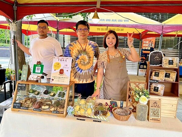 遠雄首品社區、遠雄達利社區、潤泰峰盛社區及日堯天匯社區共同策劃舉辦聯合市集&跳蚤市場活動。(圖/新莊樂生活X有你有我)