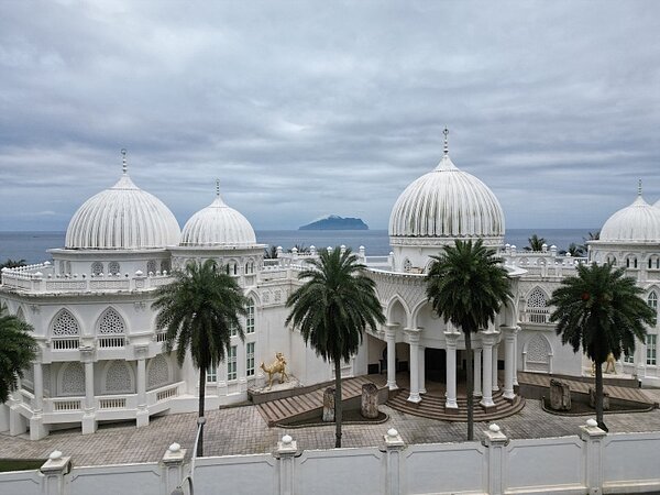 宜蘭頭城「阿拉伯宮」外觀照。圖/業者提供