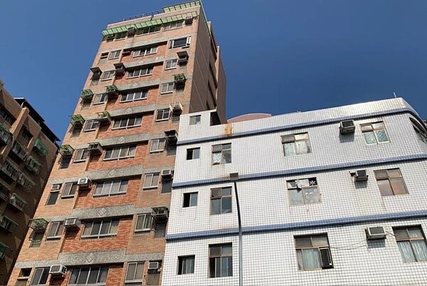 三重今年2月底發生鄰損案,鑑定結果出爐:尚無結構安全疑慮。圖/聯合報系資料照片