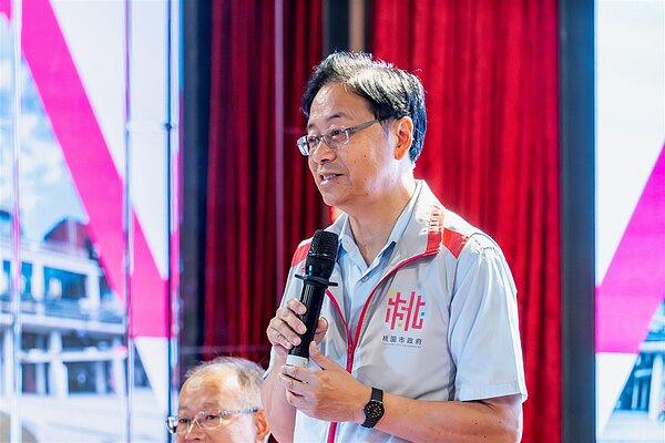 桃園市長張善政日前率領市府團隊前往龍潭區,出席「113年訪視龍潭區基層座談會」。圖/桃園市政府提供