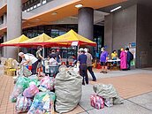 安湖里多采多姿資收站