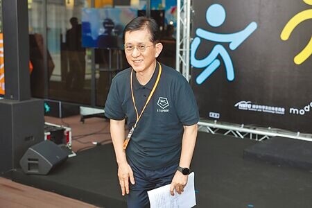 數發部長黃彥男18日表示，數發部打詐通報查詢網，預計最快8月底上線。（本報資料照片）