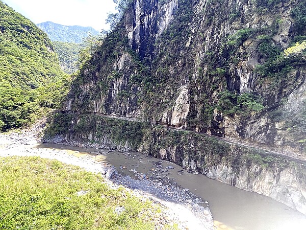 太魯閣國家公園將分3階段重建。圖為地震前的人氣景點砂卡礑步道。圖／聯合報系資料照片 