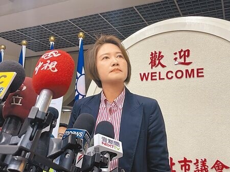 
台北市私立幼兒園發生園長之子性侵女童案，市議員林延鳳（見圖）揭露，警方在2022年7月7日就已通報家防中心，家防中心卻拖延29天才知會北市教育局，教育局又花費21天才回覆「已接收」，且未說明相關應處作為，家防中心也置若罔聞。（本報資料照片）
