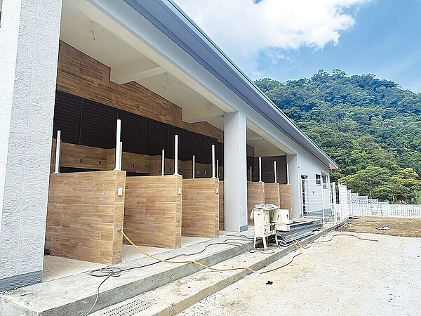 新北市瑞芳動物之家預計2024年10月完工,並榮獲2024國家卓越建設獎「最佳規畫設計類」金質獎。圖/新北市動保處提供