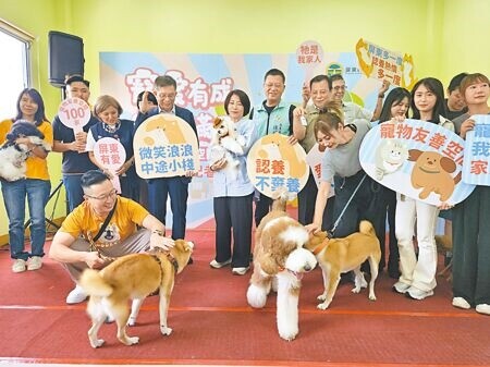 
屏東縣寵物友善空間破100家，屏縣府持續推動，希望早日達到1000家。（羅琦文攝）
