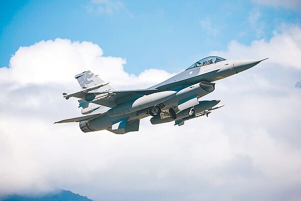 明年國防經費6300億,年增5%,創下歷史新高,圖為將增購。圖/軍聞社