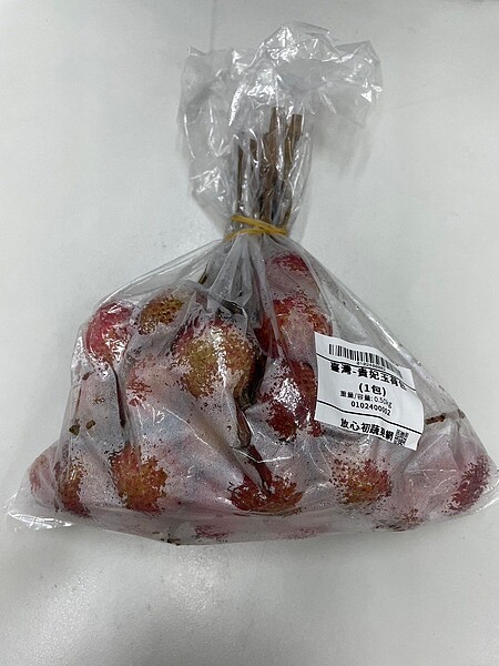 北市衛生局今年6月針對網購生鮮蔬果及食用鹽類食品抽驗30件產品,共有6件產品有重金屬、農藥殘留量超標,販售平台包含PChome、蝦皮等電商。圖/北市衛生局提供