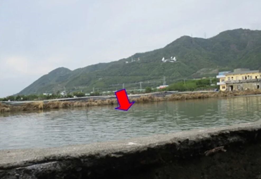 16筆位於枋山鄉的魚塭地,共2甲4分附透天厝將拍賣。圖/法務部行政執行署屏東分署提供