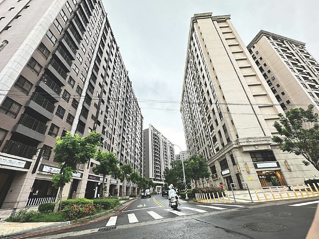 楊梅區由於房價較新竹及北桃園親民,吸引許多首購族進駐。圖/有巢氏房屋楊梅萬大加盟店提供