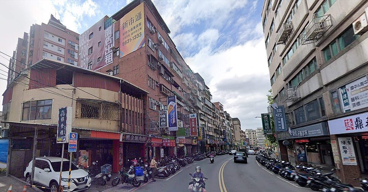 房價太殺!淡水「熱門交易路段」擁超優位置優勢 北新路位置極佳,往北可到達輕軌淡金北新站,往南則可連主要幹道,也讓北新路蓬勃發展,房價相當親民。圖/google map