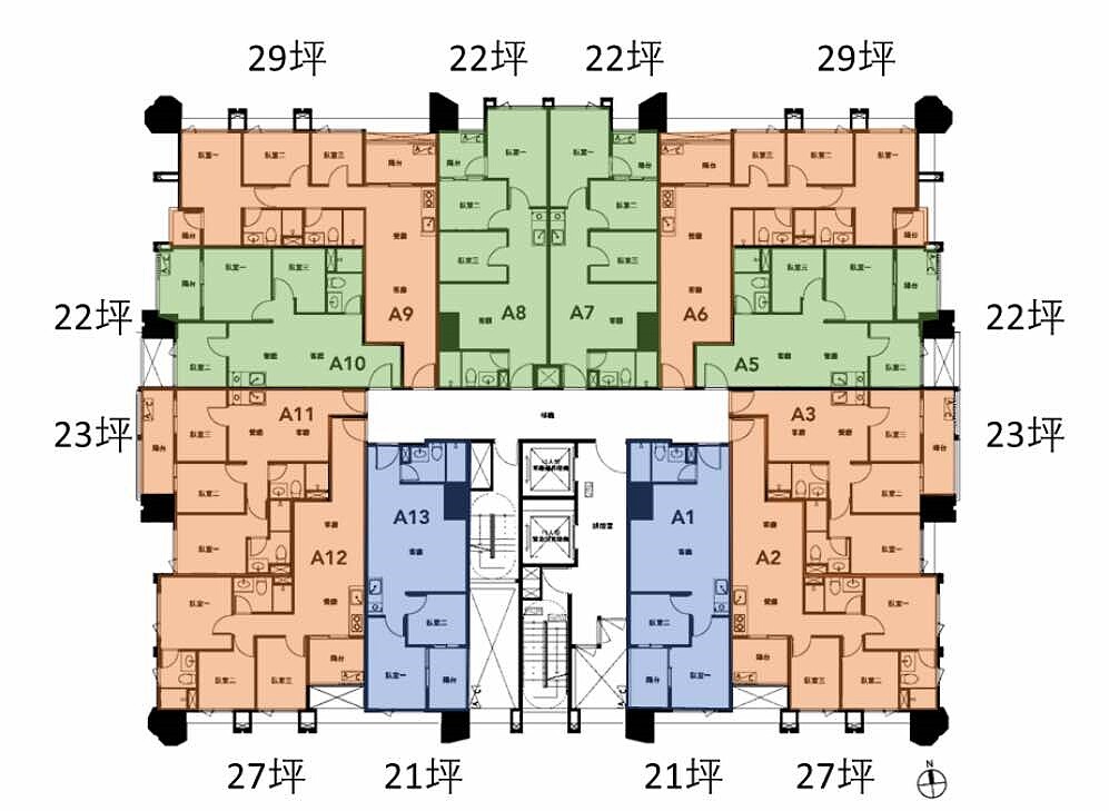 網友貼出某建案平面圖，一層12戶裡充斥著暗房、手槍等各種詭異格局，讓人看傻眼。圖／摘自PTT