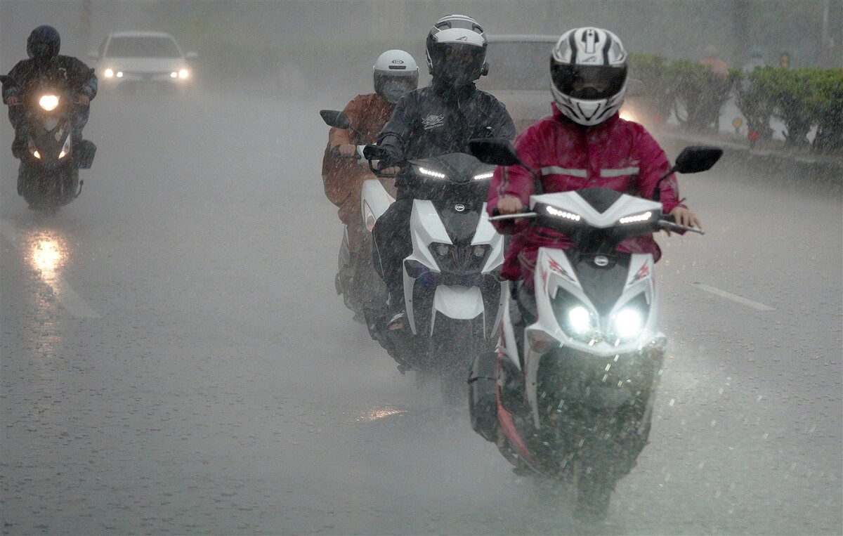 未來持續下雨，周四以後降雨量變大且時間拉長。聯合報系資料照 