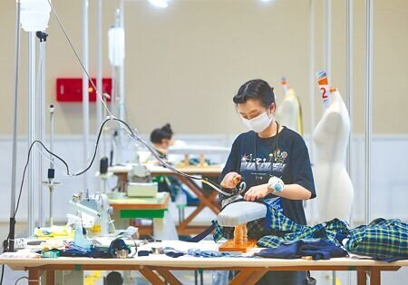 審計部報告指出,大學附設五專畢業生就業比率低於技術學院及專科學校。圖為勞動部辦理第54屆全國技能競賽。(王英豪攝)