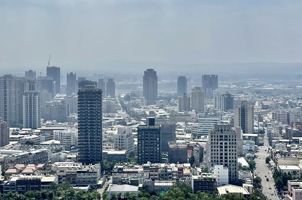 財政部12日公布囤房大戶最新統計,截至今年6月底,全國有超過56.3萬人囤房。記者朱曼寧/攝影