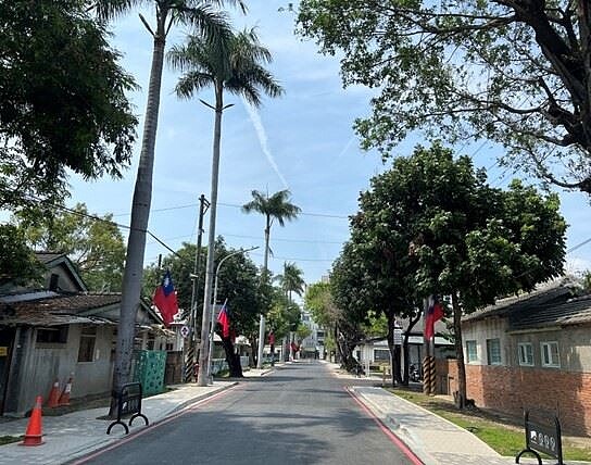 高雄推動纜線下地,今年已完成3.58公里。圖/高雄市工務局提供