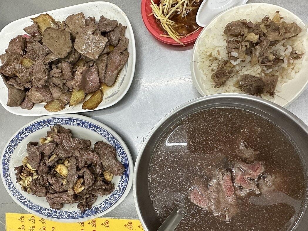 本屆獲得2碗的「鬍鬚忠牛肉湯」，乃是台南市中西區的人氣小吃。圖／第二屆500碗評審吳盈憲提供