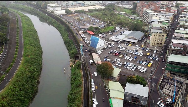 寶元路一段及二段東側約2.9公頃的學校用地（文小十），將透過公辦市地重畫方式開發。圖／新北城鄉局提供