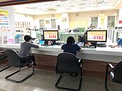 父突過世...共同繼承遭兄弟擺爛拖累！稅務局揪「問題」：仍要負連帶責任