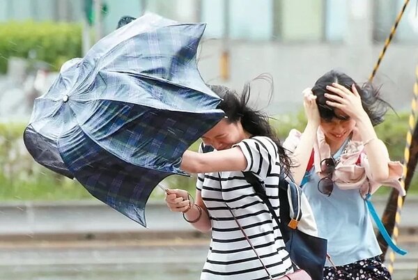 颱風名稱更換,經過颱風委員會決議,預估今年會換掉9個名字。颱風天示意圖。圖/聯合資料照片