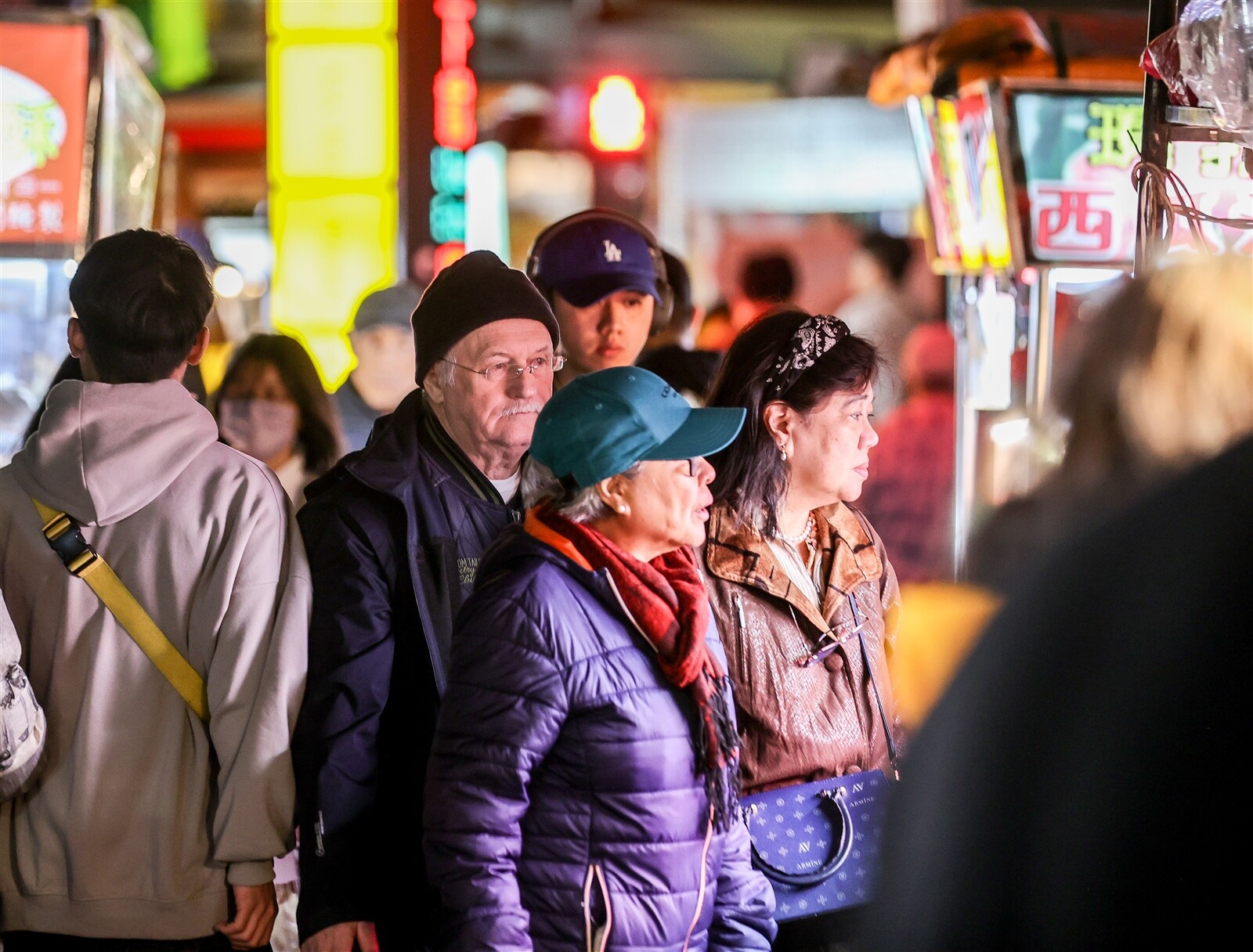 吸引外籍旅客來台，交通部觀光署今年持續編列800萬元，估提供8000人次補助，由業者規畫3天2夜以上行程，涵蓋指定地區範圍，可領取每名旅客的500元補助，4月起開放業者申請。示意圖，與新聞無關。本報資料照片 