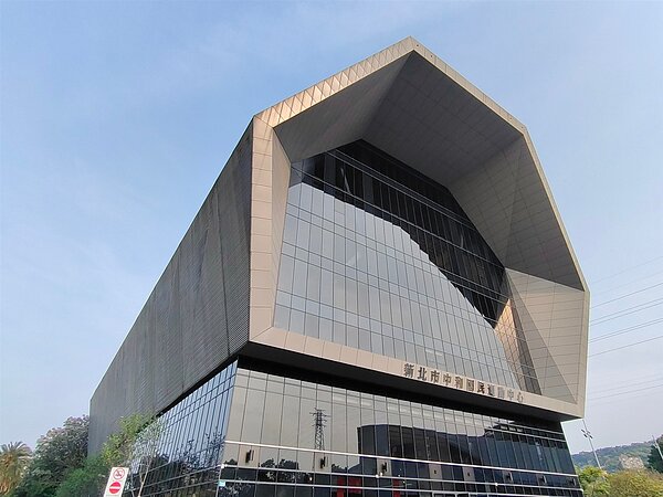 中和國民運動中心4月4日重新開幕,至4月10日試營運,全館免費體驗。圖/新北市政府提供