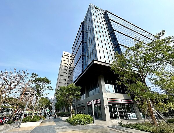 竹北國泰世興大樓。圖/好房網News記者蔡佩蓉攝影