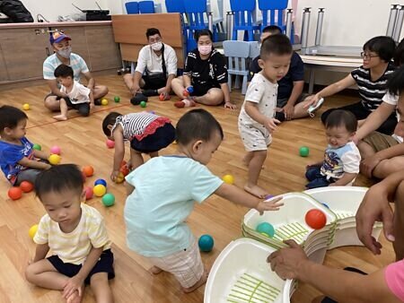 集保大數據平台:兒童股民27萬人、平均庫存金額逾37萬元。圖∕本報資料照片