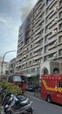 台南安平9樓公寓竄黑煙！大批消防人車前往滅火　起火原因待查