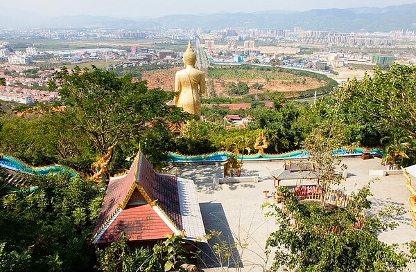 雲南西雙版納是旅遊名城，賣房基本靠直播。示意圖／維基百科