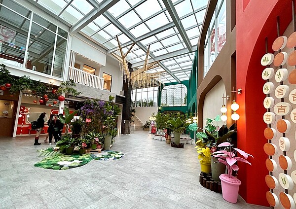 享受北市門牌!一坪150萬「首付49萬」入手 建商:年輕人別亂花錢 信義區文青百貨「吉祥道」。圖/好房網News記者蔡佩蓉攝影