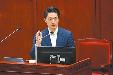 台北市再傳疑似虐兒事件，市長蔣萬安12日表示，社會局獲報後，市府立刻啟動應變機制，以盡快釐清事實真相。（鄧博仁攝）