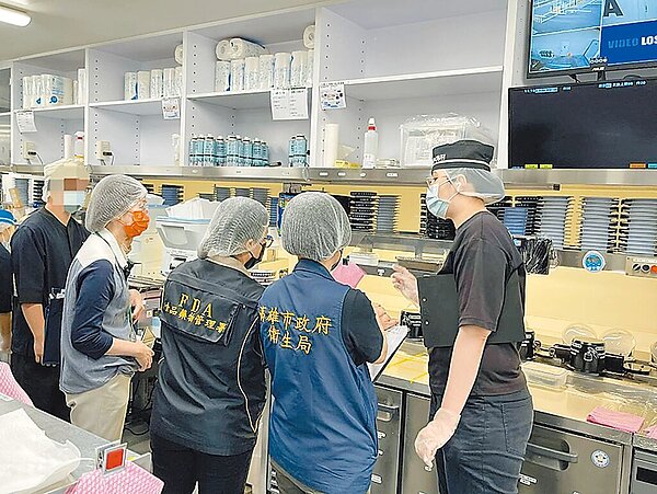 藏壽司疑似出現食物中毒案,高雄市衛生局12日啟動藏壽司營業場所專案查核。(高市衛生局提供/楊舒婷高雄傳真)