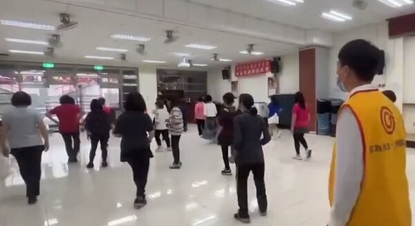 柑林里健康樂活養生班。（圖／土城樂生活Ｘ有你有我）