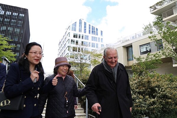 建築師Francois Grether 親自導覽克里齊社區。圖／嘉義市府提供