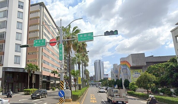 台中這旅館難撐...資產活化翻身!租客大爆發 旅館難撐,後續資產活化轉型案例不少。圖/google map