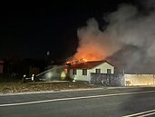 屏縣三合院突起火　疑搬運鞭炮意外觸發爆炸釀2傷