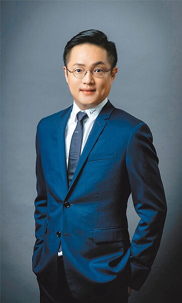 高雄市不動產開發公會理事長陸炤廷。圖/華友聯提供