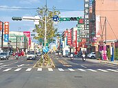 單向2車道　機車兩段式左轉　台南擬年底全面取消