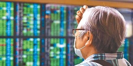 晶圓代工龍頭台積電法說會落幕,押寶買盤19日變失望賣壓。圖∕本報資料照片