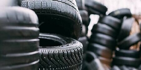 橡膠類股24日在台股反彈大漲的背景下走勢疲乏,不過手握建案開發、土地資產活化題材的南港、泰豐、厚生逆市價揚。圖∕本報資料照片