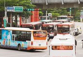 一圖看懂台北最賺錢路線公車前10名　它去年吸3.5億、載客人次破千萬