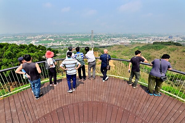 觀景台復建工程已於今年3月份完工,並於4月份開放使用。圖/台中市觀旅局提供