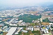灌排架橋　農地工廠盼無償使用